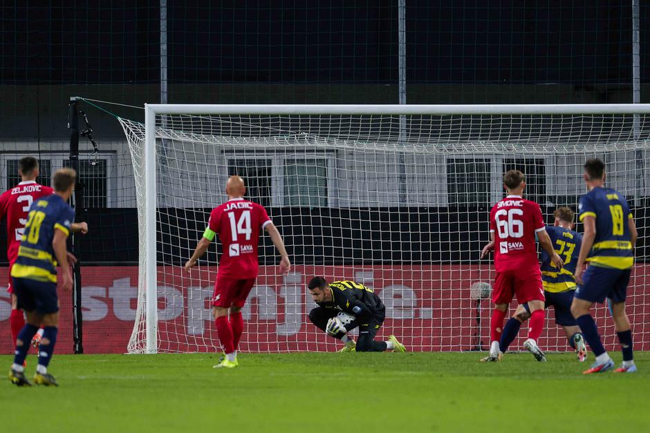 moški pokal slovenije nk brinje - nk aluminij | Avtor: Saša Despot