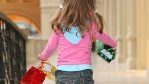 Otrok v nakupovalnem središću