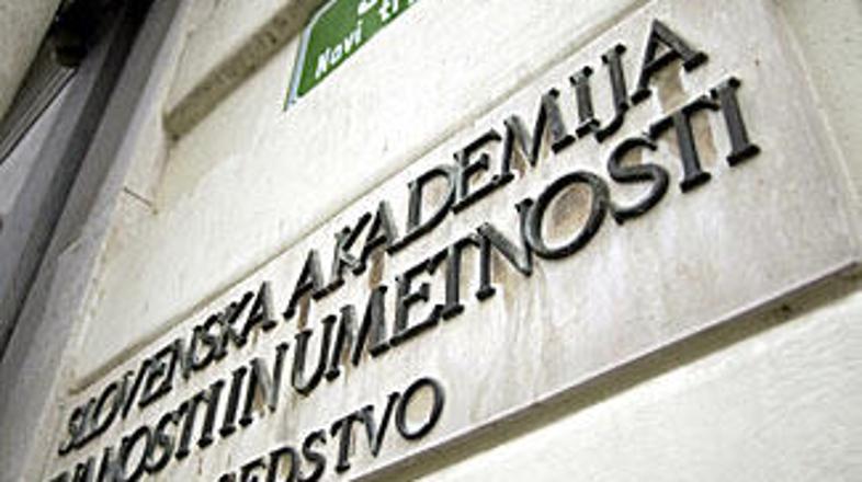 Sazu je izdala zbornik, ki ga uvede akademik Taras Kermauner z razglabljanjem o 