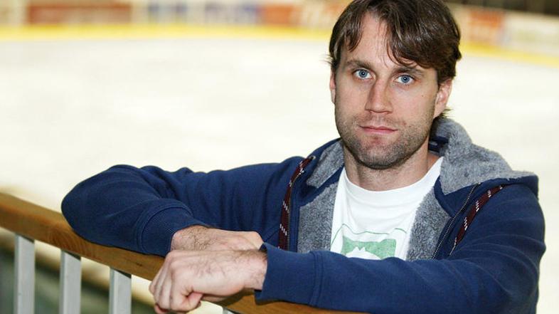 Greg Kužnik je eno tekmo odigral tudi v ligi NHL © Boštjan Tacol