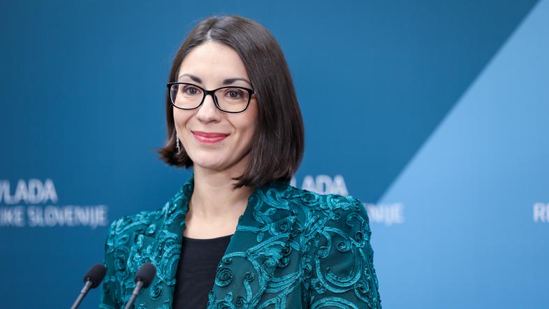 Emilija Stojmenova Duh