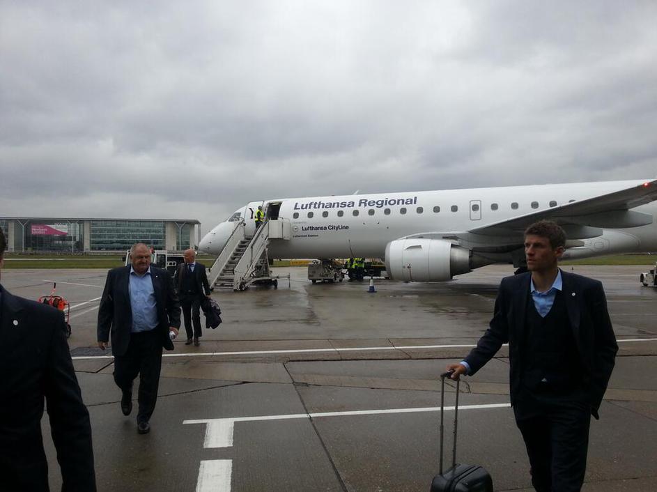 Müller Bayern Borussia Dortmund letališče letalo Liga prvakov finale prihod