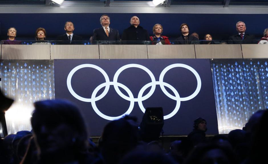 Putin Bach Ban Ki-Moon otvoritvena slovesnost Soči 2014 Fišt | Avtor: EPA