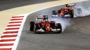 VN Bahrajna Bahrajn formula 1 Räikkönen Alonso Ferrari