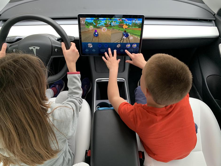 Tesla model 3 | Avtor: Andrej Leban