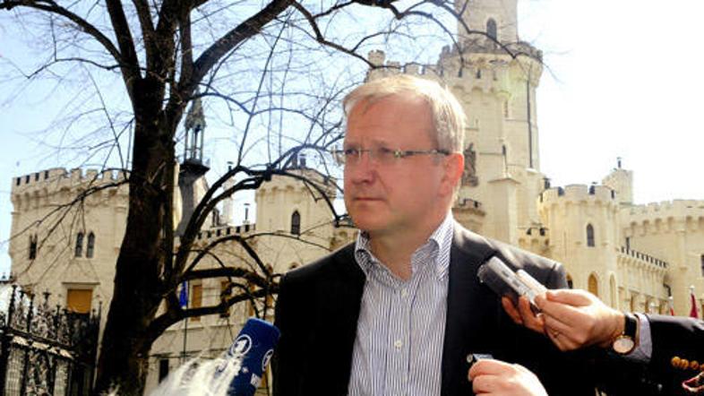 Rehn meni, da bi se morali voditelji osredotočiti na doseganje rezultatov.