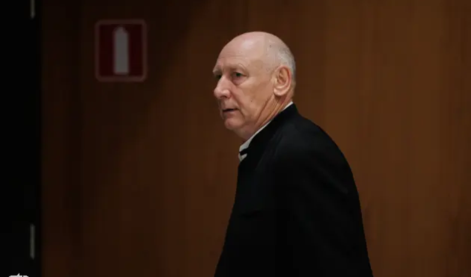 Golob na mizo dal ime kandidata za novega ministra za notranje zadeve