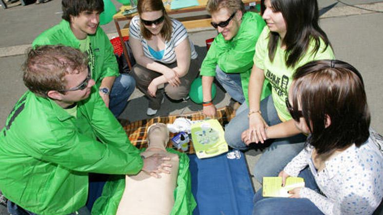 Študentje mariborske medicinske fakultete so v bolnišnicah dobrodošli. Te imajo 