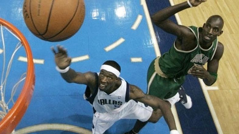 Kevin Garnett in soigralci so premagali vsa tri teksaška moštva.