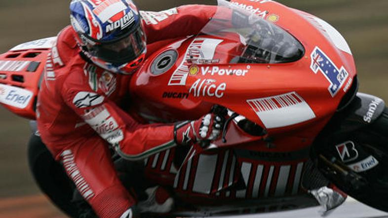 Casey Stoner je bil v mokrem Brnu najhitrejši.