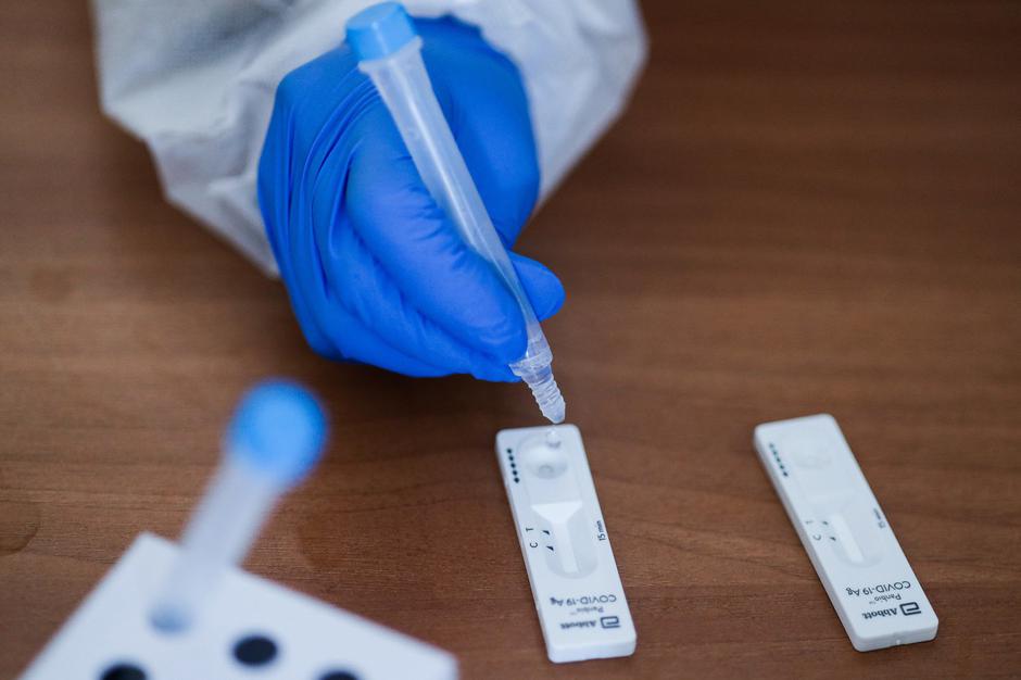 Covid-19, test, testiranje, koronavirus | Avtor: Profimedia