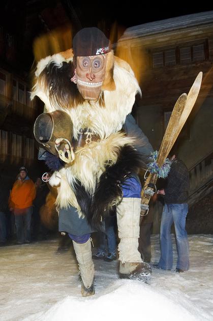 Švica, kippel, pust, pustovanje 