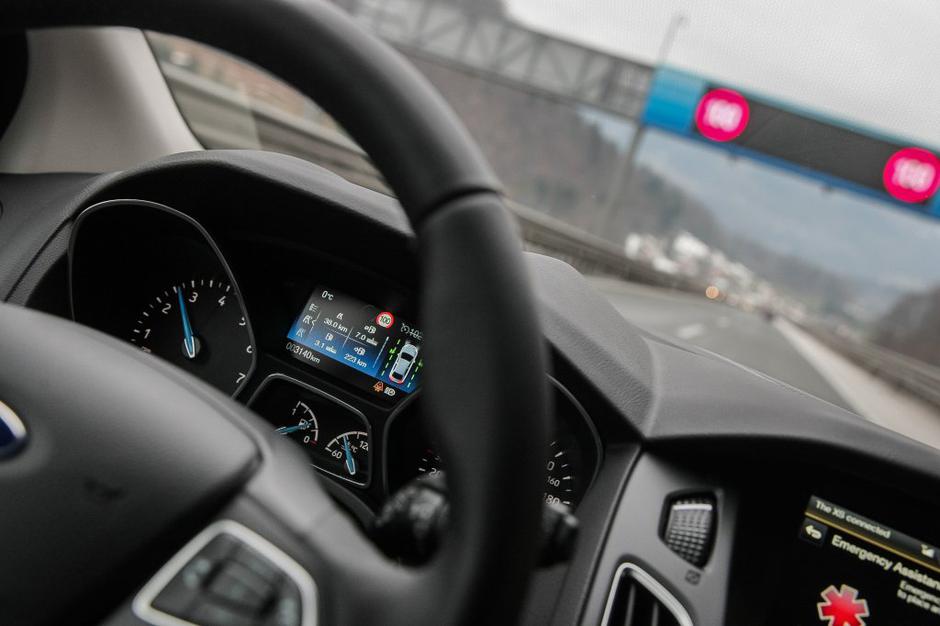 Ford focus in prepoznavanje prometnih znakov | Avtor: Saša Despot