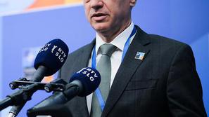 Robert Golob na vrhu Nata