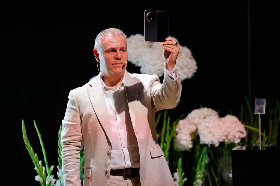 Honor Magic V5 | Avtor: 