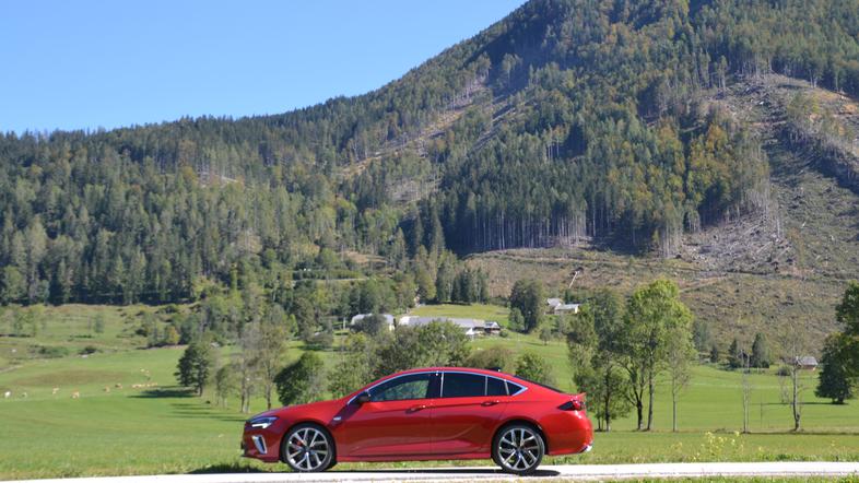Prenovljena opel insignia
