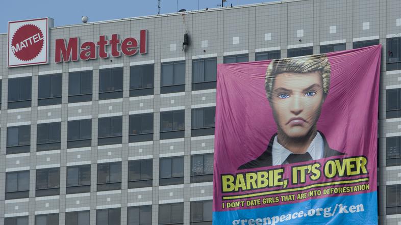 "Barbika, konec je!" pravi Ken. (Foto: Reuters)