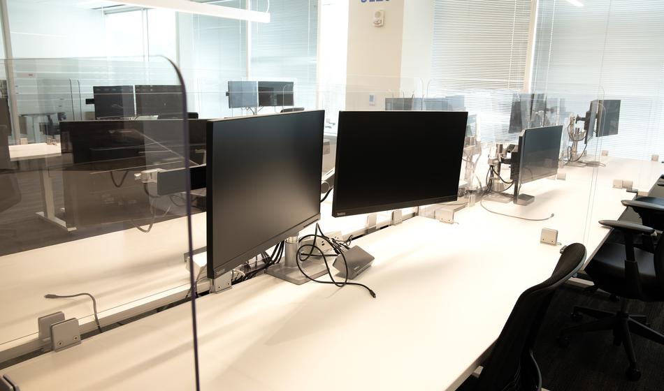 Priljubljen časopis v masovna odpuščanja, brez dela ostalo 300 novinarjev