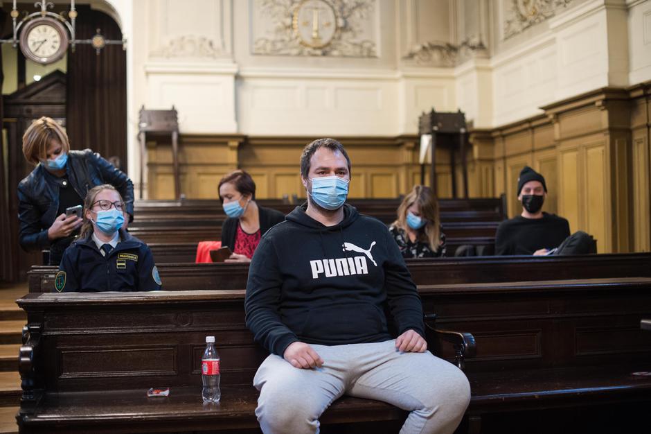 odrezana roka | Avtor: Anže Petkovšek