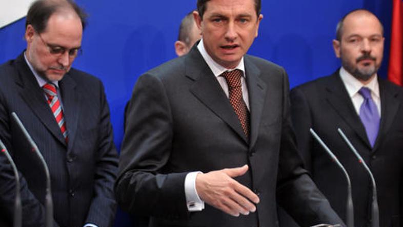 Pahor verjame v arbitražni sporazum med državama.