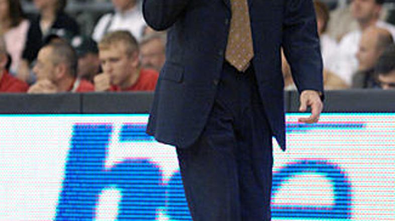 Ettore Messina se je že v prvi sezoni na klopi moskovskega CSKA povzpel na vrh E