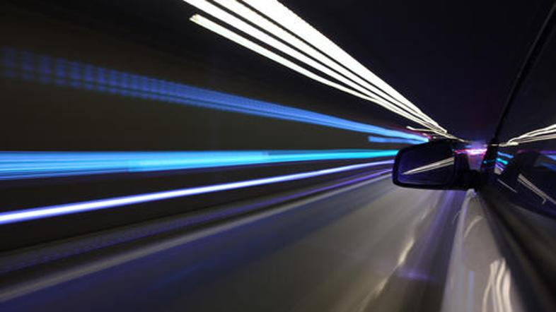 divajnje, hitrost, prehitra vožnja