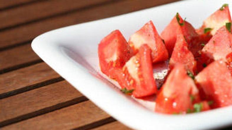 Poskrbite za to, da je vaš krožnik tako ob kosilu kot tudi ob večerji polovično 