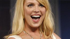 Katherine si je pri padcu na srečo poškodovala le koleno. (Foto: Reuters)