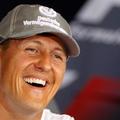 Michael Schumacher z optimizmom zre v novo sezono. (Foto: Reuters)