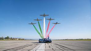 pagani huayra tricolore