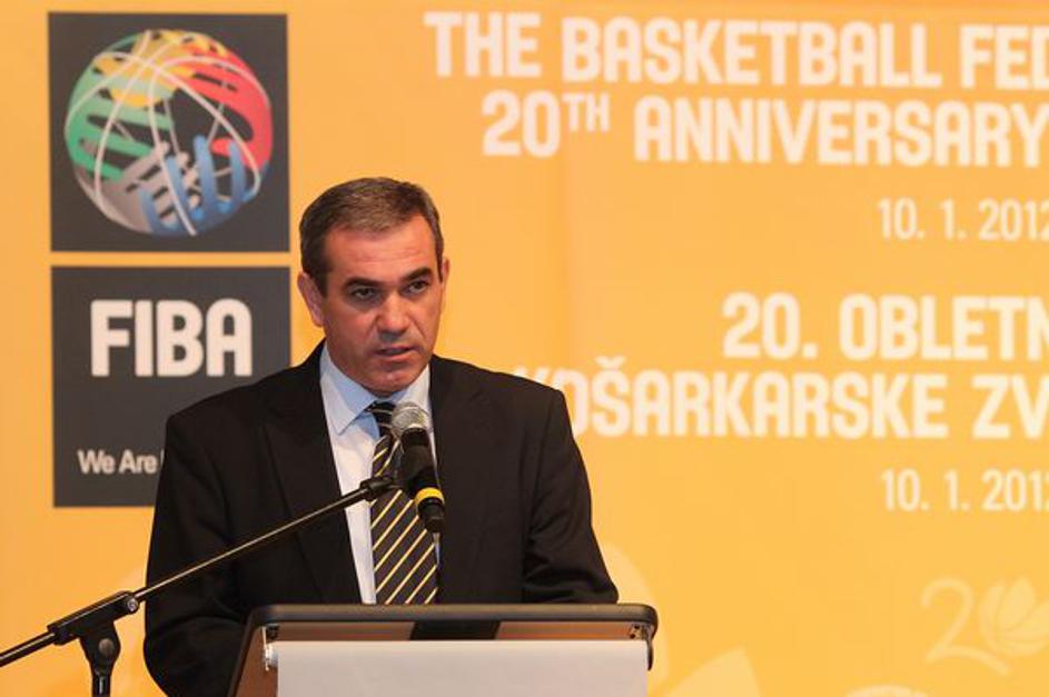 kzs slavnostna večerja