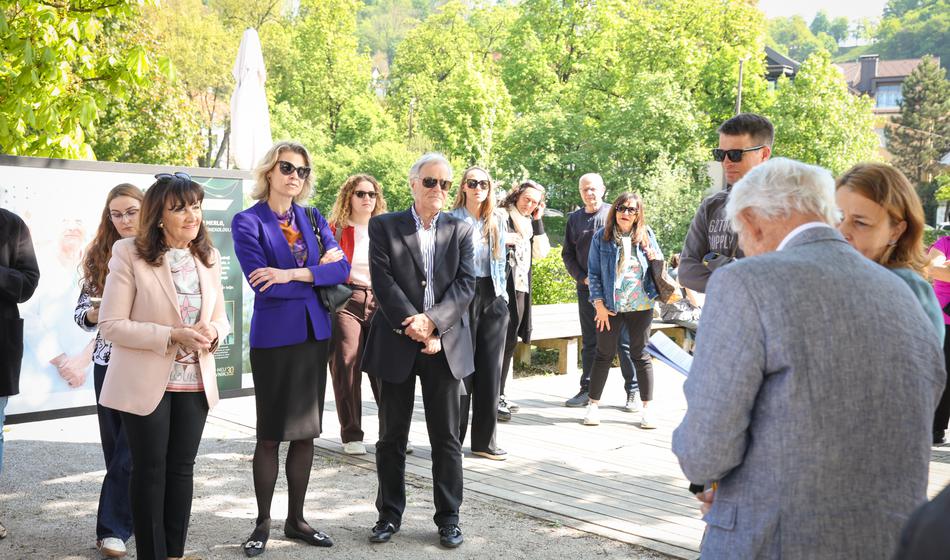 Pacienti že 30 let izbirajo najboljše zdravnike