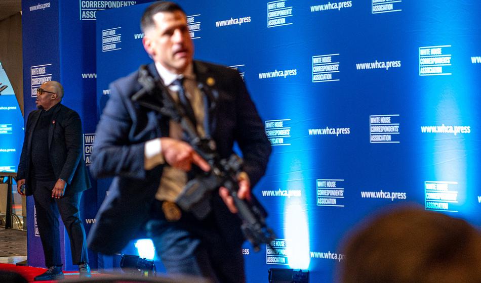 Na Trumpa streljali sredi svečane večerje, sledila panična evakuacija