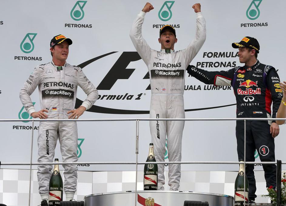 vn malezije rosberg hamilton vettel