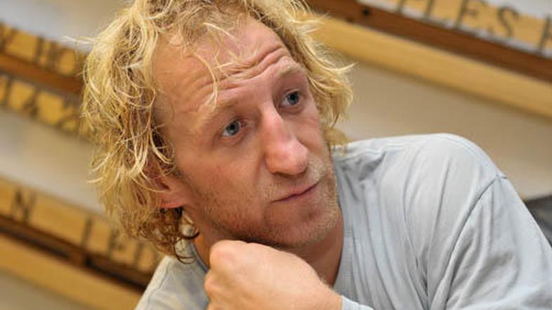 vnuk2_anpe_spo_110908_main