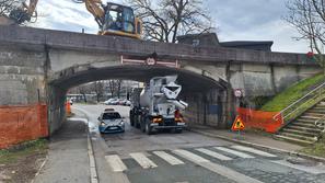 Prenova nadvoza v Kranju