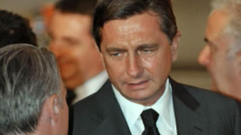 Premierja Pahorja skrbi stanje v največji slovenski banki.@ Saša Despot