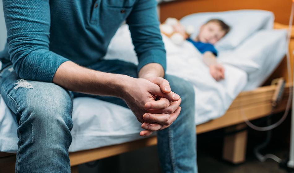 Oče v tekmi s časom, da bi rešil sina