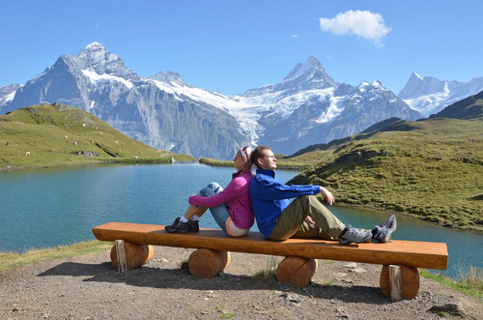 Švica Alpe par sreča počitek dopust | Avtor: Shutterstock