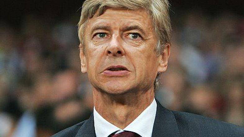 Arsene Wenger Arsenal vodi od leta 1996 in ga še ne misli zapustiti.