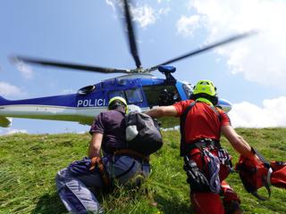 gorrski reševalci policijski helikopter reševanje