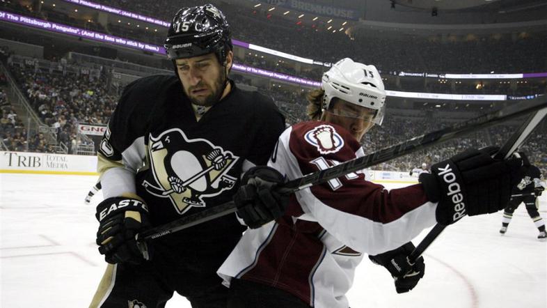 Pittsburgh Penguins Colorado Avalanche Tanner Glass Parenteau NHL