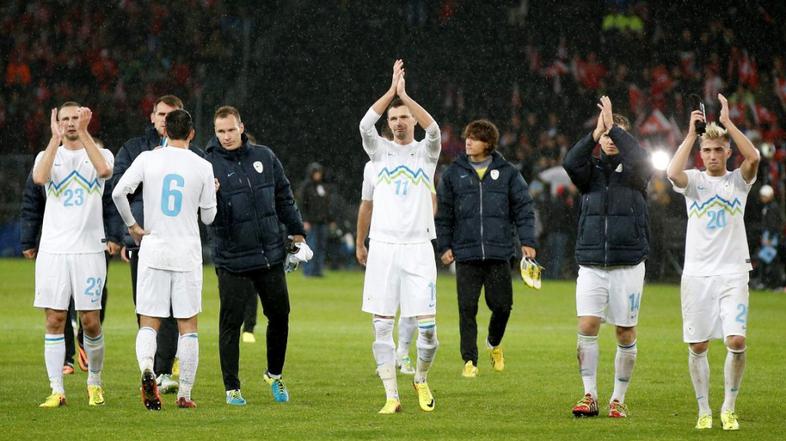 Švica Slovenija kvalifikacije za SP 2014 Stade de Suisse Bern Novaković Kampl