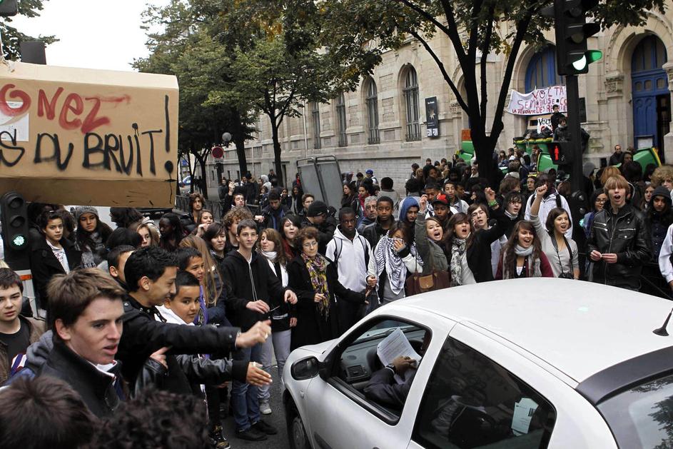 francija, stavka, protest, pokojninska reforma