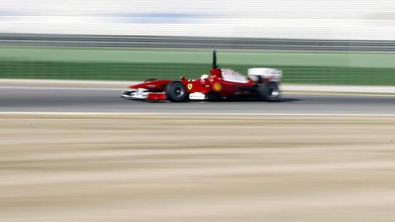 Ferrari je z Alonsom in Masso ta teden na zadnjih testiranjih v Barceloni. (Foto