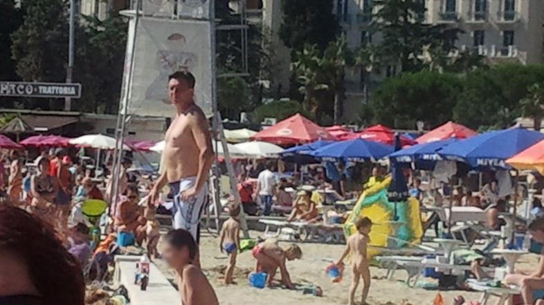 Pahor na plaži