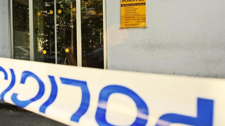 Rop pošte na Poljanskem nasipu v Ljubljani