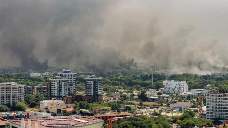 nasilje v Mehiki po uboju El Mencha