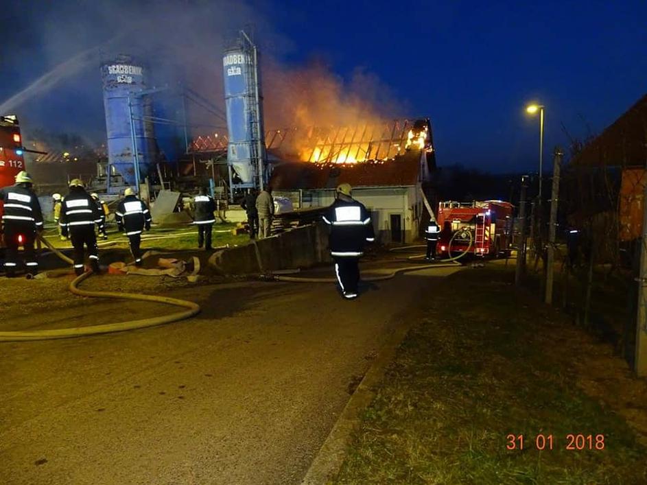 Požar betonarne občina Sveta Ana