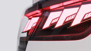 Hella zadnja svetila luči